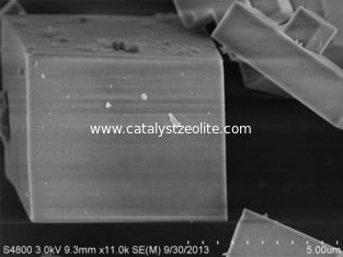 catalyseur synthétique 1318 du zéolite SAPO-34 de 1.5µm 02 1
